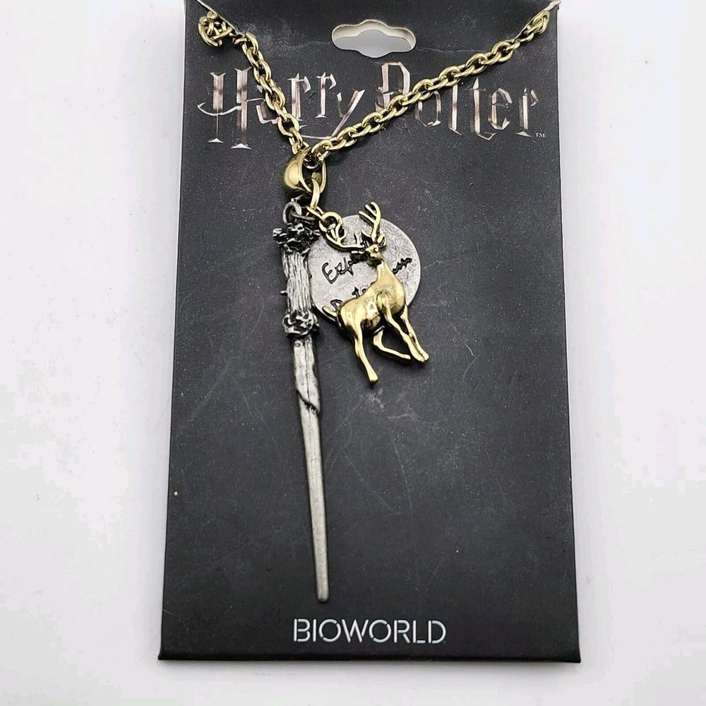 Nwt Bioworld Harry‎ Potter Wand Stag Necklace Expecto